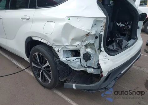 2021 Toyota Highlander Xse from USA, damaged, VIN 5TDLZRAH7MS056774